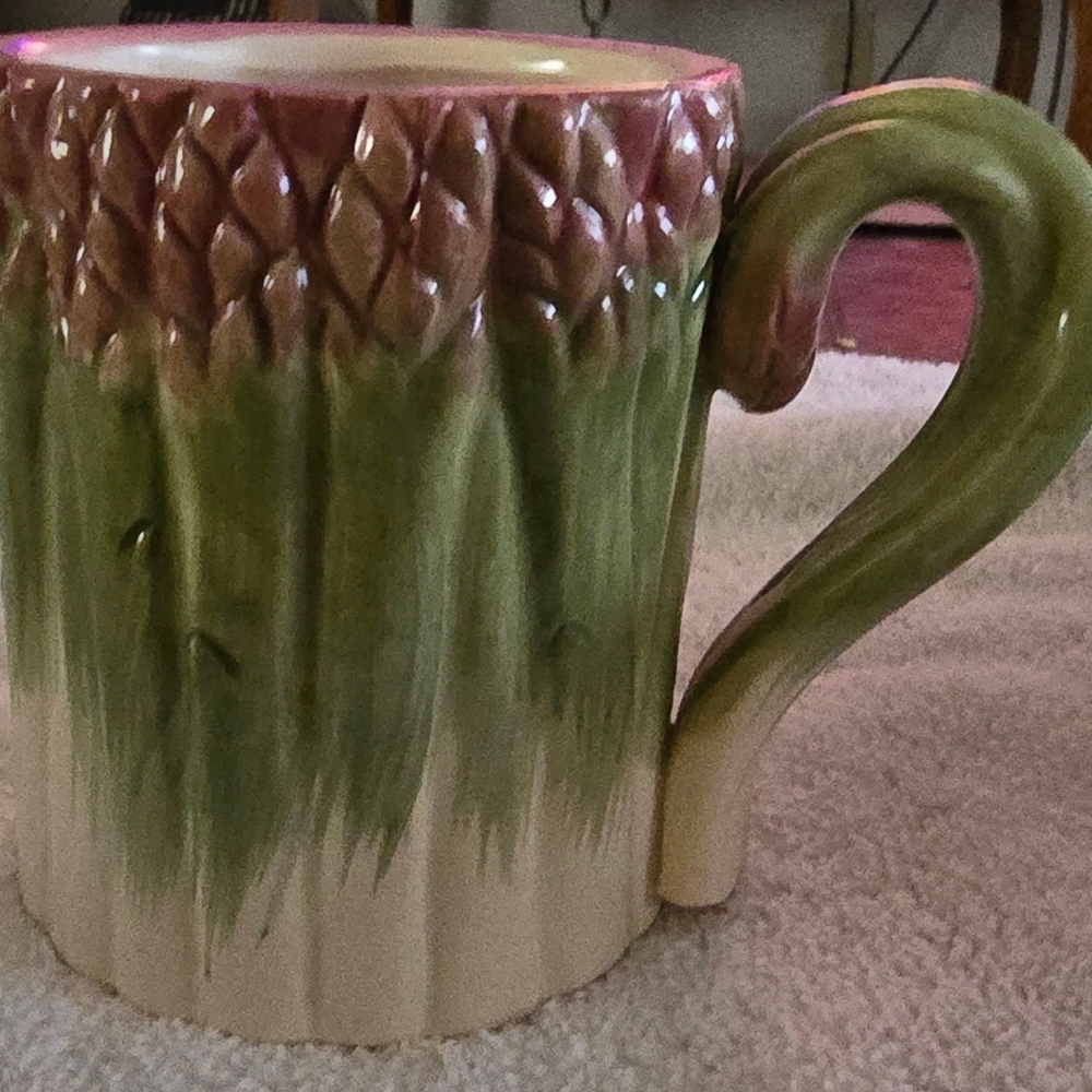 Fitz and Floyd Artistic Asparagus Coffee Mug